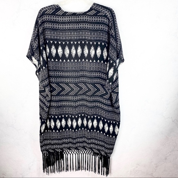[F21] Boho Fringe Black Cardigan - Picture 3 of 3